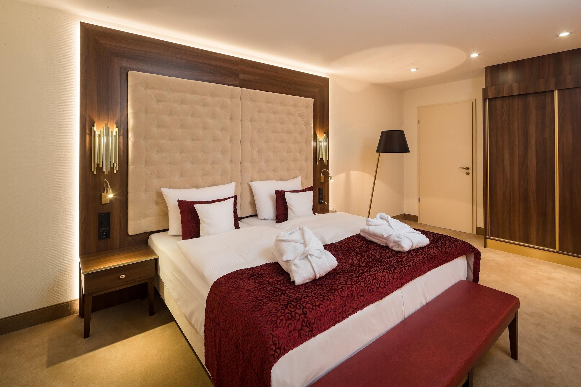 Chemnitzer Hof Hotel 4*